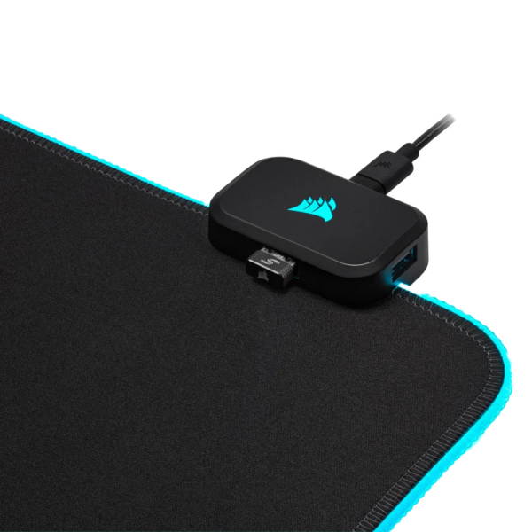 Corsair MM700 RGB Extended Mouse Pad